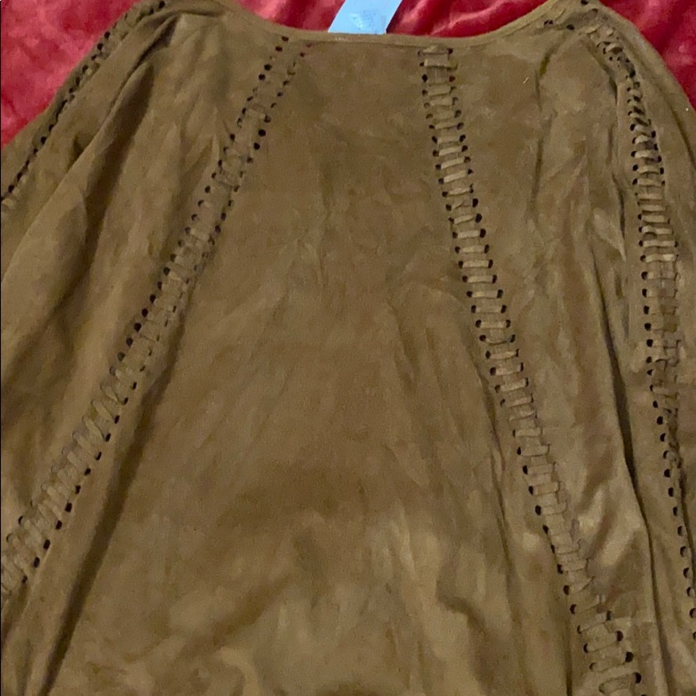 Suede top - Picture 8 of 8